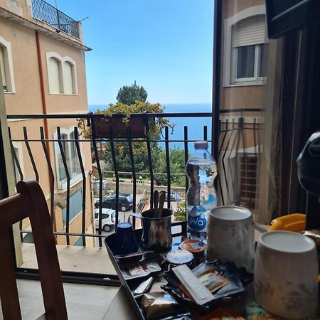 Bella Taormina Bed & Breakfast Exterior photo